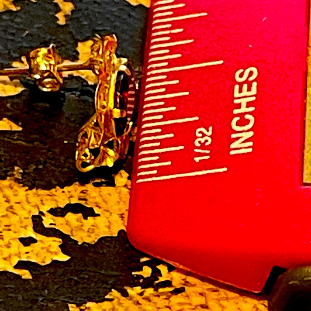 (SOLD)14k yellow gold earrings - Picture 6 of 11